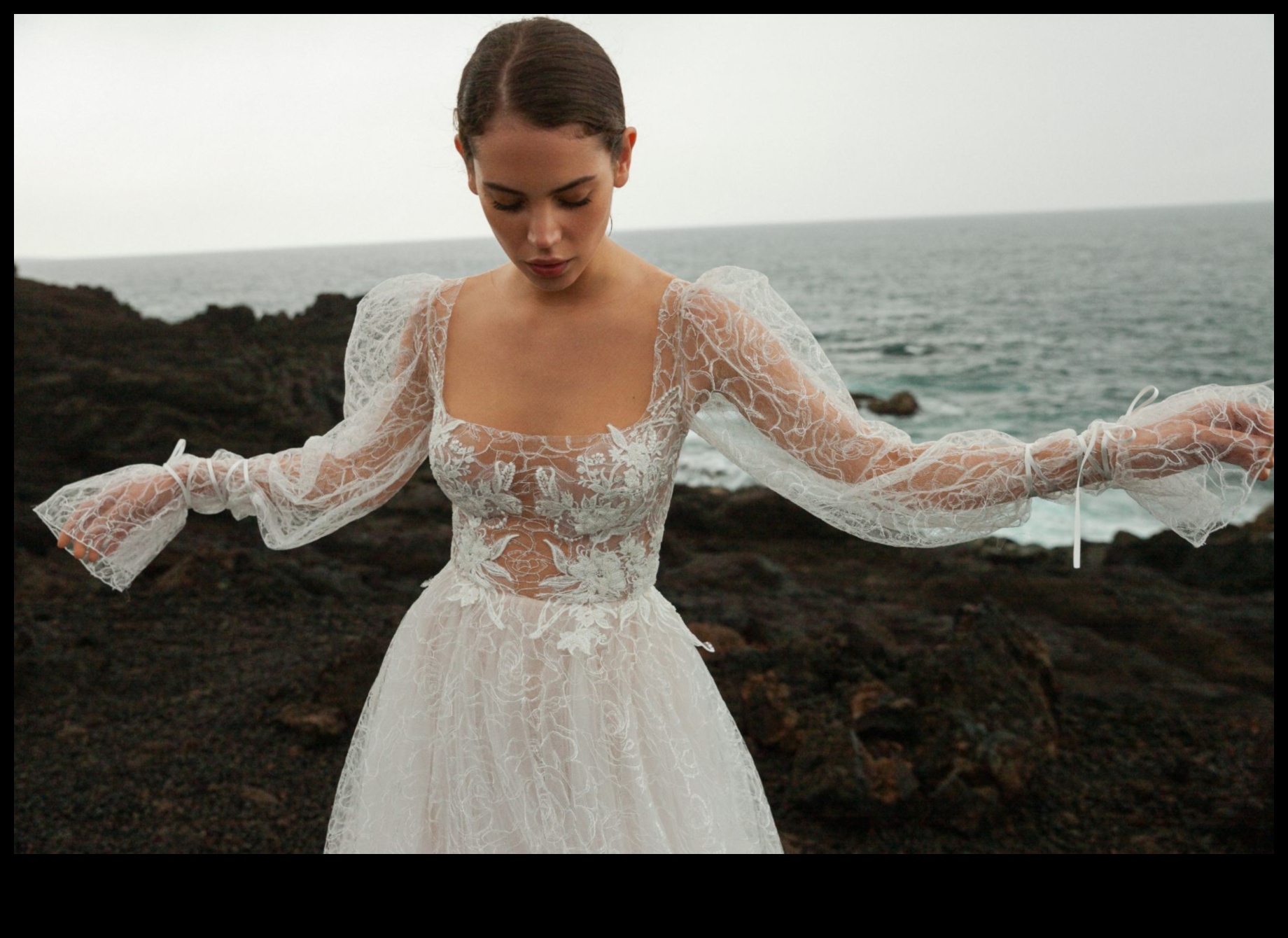 שיק מתריס לעידן: השראות וינטג' של שמלות כלה