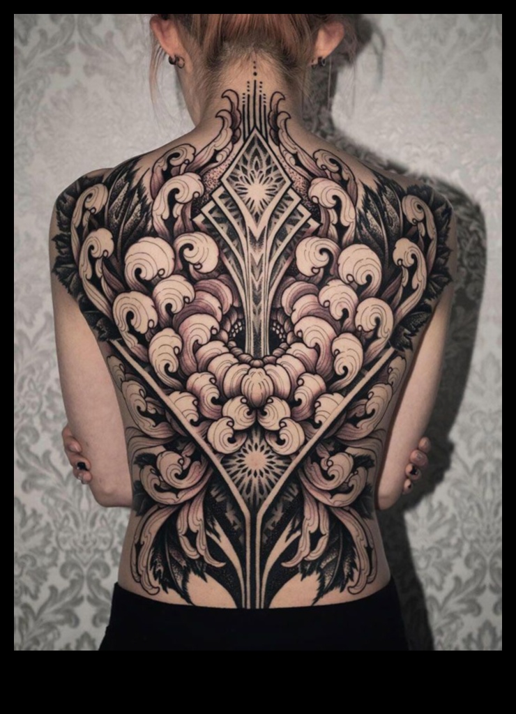 אפוסי דיו: יצירות מופת שנחשפו על קנבס הגב שלך