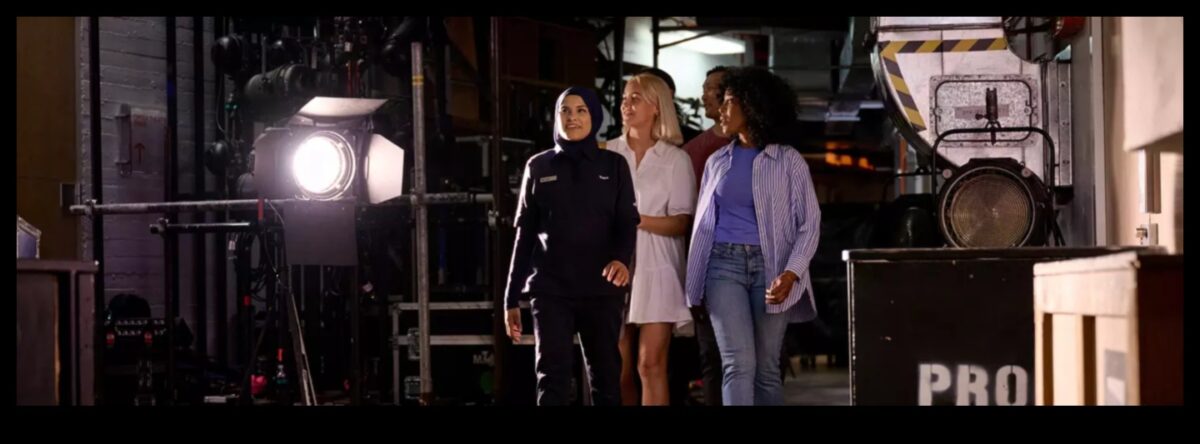 אוטובוס מאחורי הקלעים: מאחורי הקלעים של טיולים מודרכים