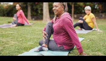 כושר לכל הגילאים: יתרונות נוגדי גיל של פעילות גופנית סדירה